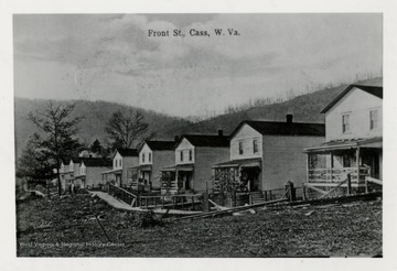 Showing houses and boardwalk.