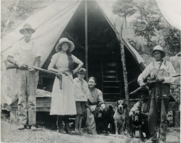 Left to right: "Great Uncle" David Workman;"Great Aunt" Matty (Martha) Workman Moses; "Great Grandma" Sarah Ann Workman; "Great Uncle" Forest Workman. The two boys were not identified.