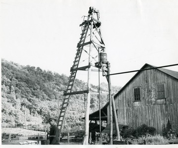 A salt well derrick.