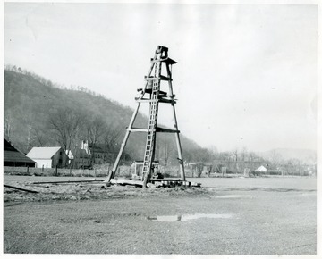 A salt well derrick.