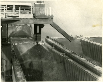 Coal barges being loaded in Star City.