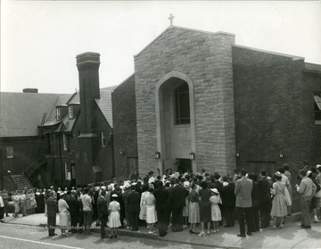 Saint John's Chapel located on University Avenue in Morgantown, W. Va. 'For the most part, for the University Students'. 