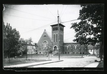 The front of the Presbyterian Church in Morgantown, West Virginia.