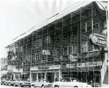 The front of buildings on High St. get a facelift.