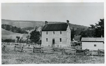 Simmons Home, 1932 before remodeling.