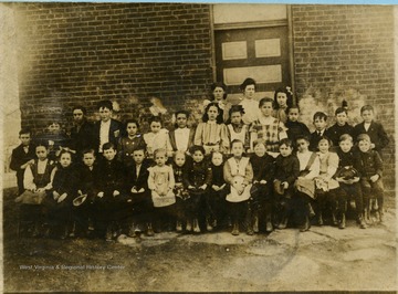 'This card was posted when Bernard was one day old.' 'Hello Bess: Here we are don't you think they keep me busy suppose you will be up soon to see your new nephew. Yours S.G.S.' 'Mrs. Bess Pigott, Frorthington, W. Va.' Viropa is outside of Shinston, W. Va.