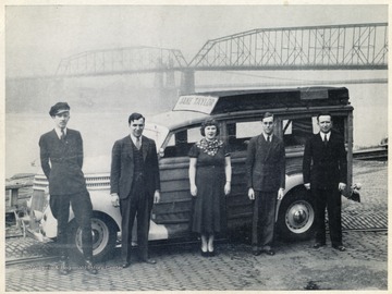 Unidentified man w/ cap; Benny Dunbar; Betty Taylor; Jake Taylor; Tommy Pritchell. Performed at WWVA Wheeling or WMMN Fairmont.