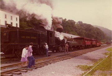 Steam is raised in the Engine #6. Information on the back includes: "Stephen . Trail Collection...from Buddy Strokes, 3/2000".