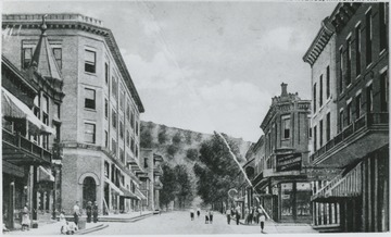 Looking at the corner of 3rd Ave. and Temple St. Subject unidentified. 