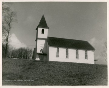 The church was organized in 1835.  The first church was built in 1881. The current church was built in 1913.