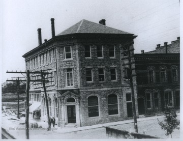 Bank building in Fayetteville, Fayette County, W. Va., on the corner of Maple and Court Streets.