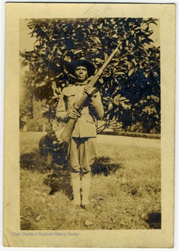 Portrait of WWI soldier who most likely was part of the Cavalry.