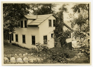 Home built in the 1920s, supposedly a Sears Roebuck building.