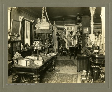 A view of the sitting room of Anna Jarvis's birthplace in Philadelphia, Pa.  Jarvis was the founder of Mothers' Day.