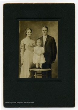 Left to right: Vashti Leah Johnson Dotson, Loxie Lee Dotson, Leonard Otis Dotson