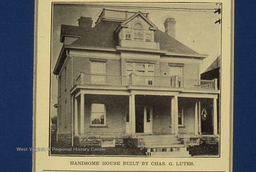 129 Cobun Avenue.Built in 1910. First identified owner was Blaine Elkins. Appears on Sanborn fire maps from 1906-08, 1911-25, 1927-28.