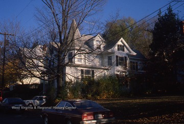 304 Maple Avenue.Built in 1901. First identified owner was Charles T. Held. Appears on Sanborn fire maps in 1911, 1921, 1927.