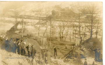 A view of a mine at Monongah.