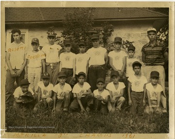 A photo of the 1963 Marilla "B" Little League champs.